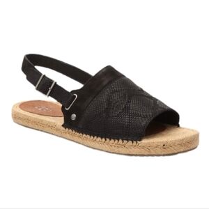 Ugg "Like New " Isadora Espadrille flat sandals sz 7